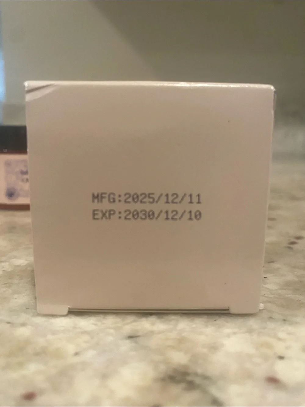 MISSBEE QUEEN Bee Venom Skin Cream NWT 2.1 Oz.